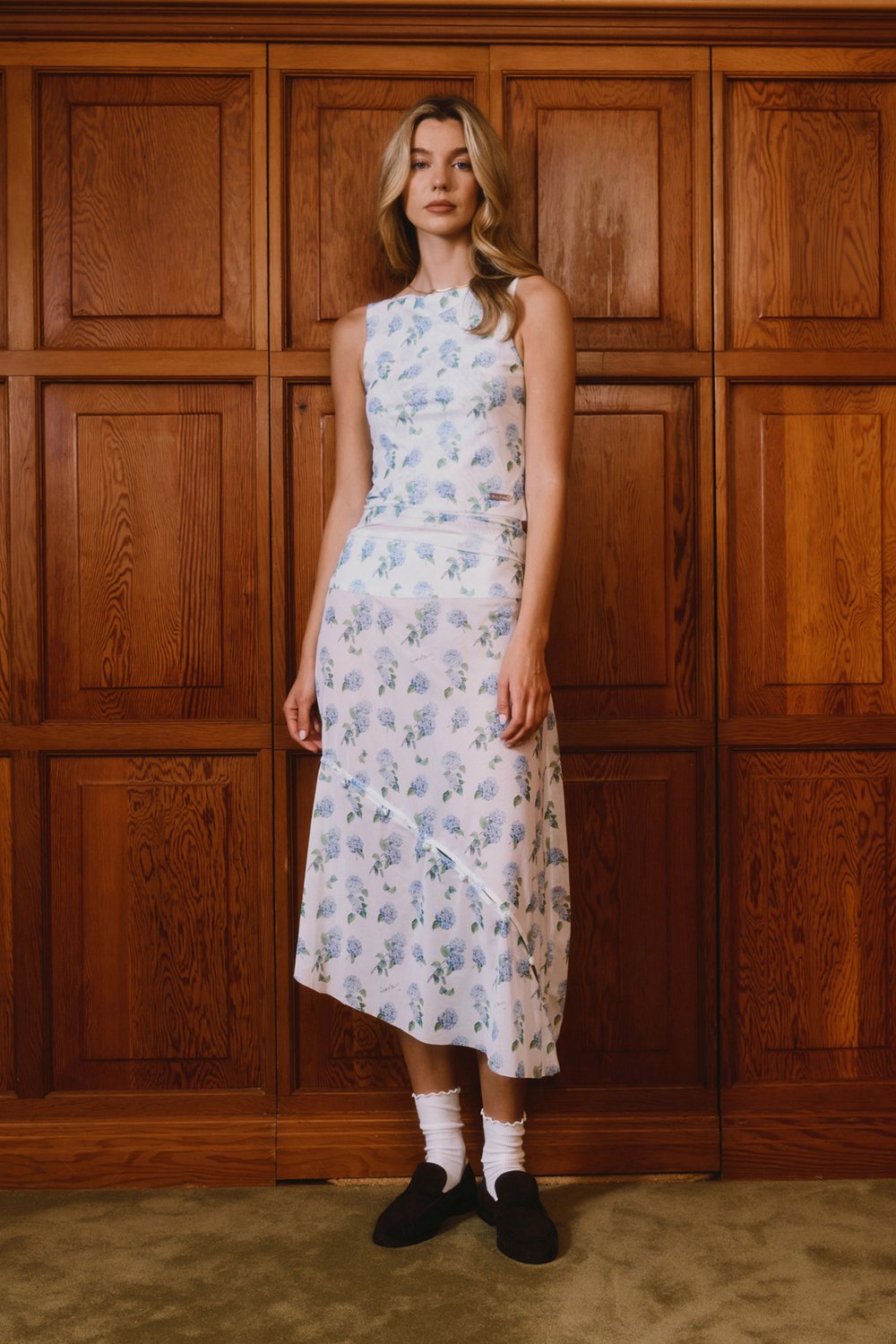 House of Sunny Hydrangea Asymmetric Mesh Skirt