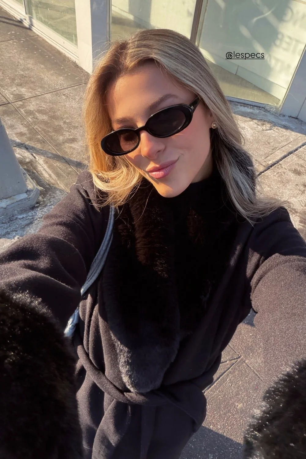 @reberodriguezm in Le Specs Outta Love Sunglasses - Black