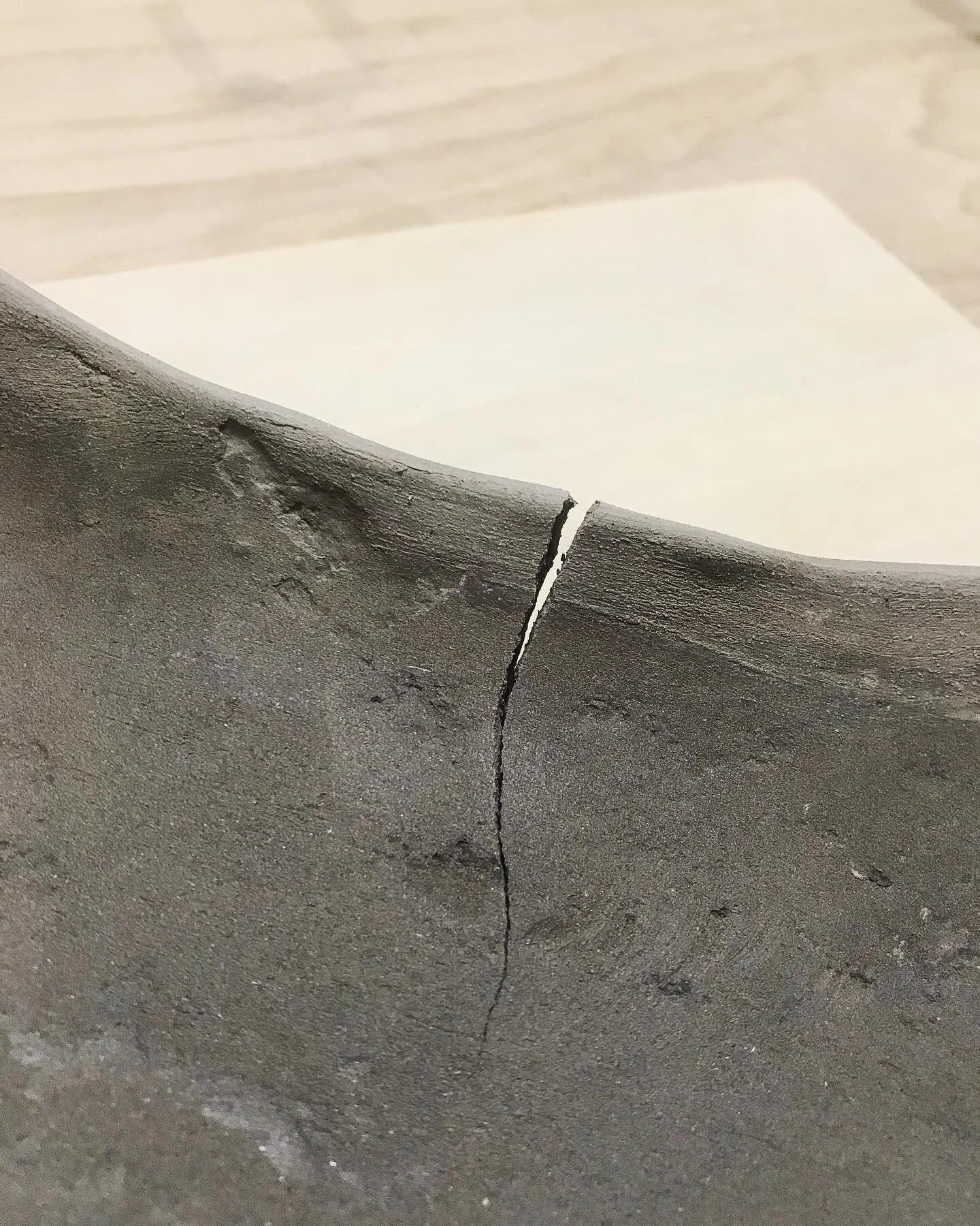 Thoughts on working with clay / 粘土成形のお話