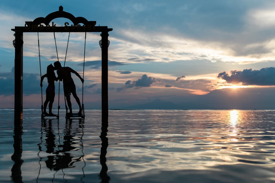 .... Gegenseitig ausgedrückte Wertschätzung lässt Beziehungen reif werden .. Mutual expressions of appreciation promote the process of maturation in relationships. ....