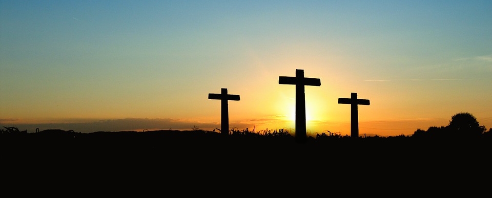 Der Glaube ist für viele Gläubige unecht geworden. Zu gross sind die Ablenkungen und Verlockungen unserer Zeit. Wer in der Liebesqualität wachsen will, der kann die letzten Kapitel der vier Evangelien lesen. Dort ist eine Begegnung mit der höchsten, tiefsten, breitesten und längsten Art von Liebe möglich.