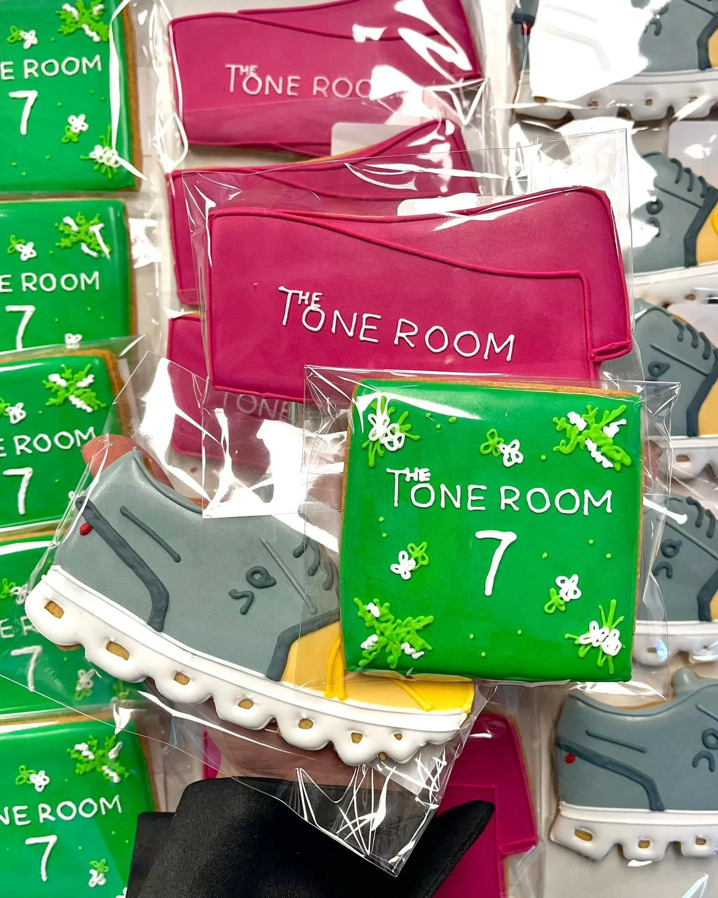 🎉 7 years old 🥂

How I stayed open 7 years is beyond me 

@baked.by.steph 

#gym #protein #cookie #proteinfood #workout #training #health #wellness #food #foodporn #baking #fitspo #fitfam #anniversary