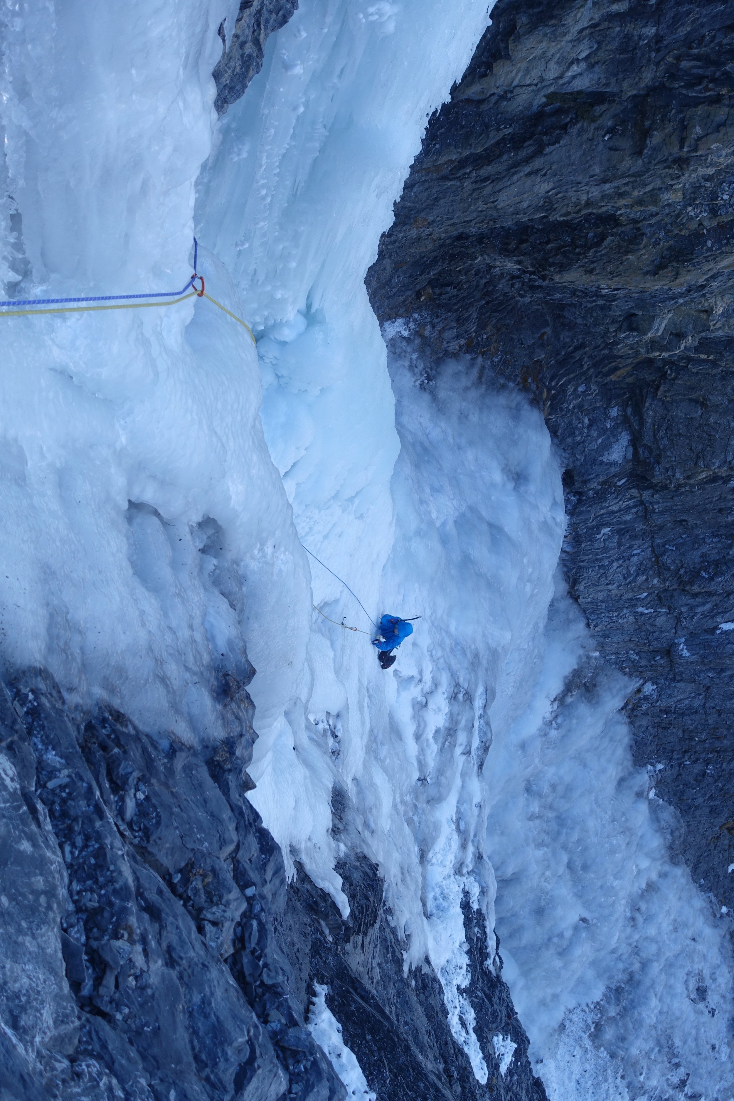 Eisklettern Sertig3.jpg