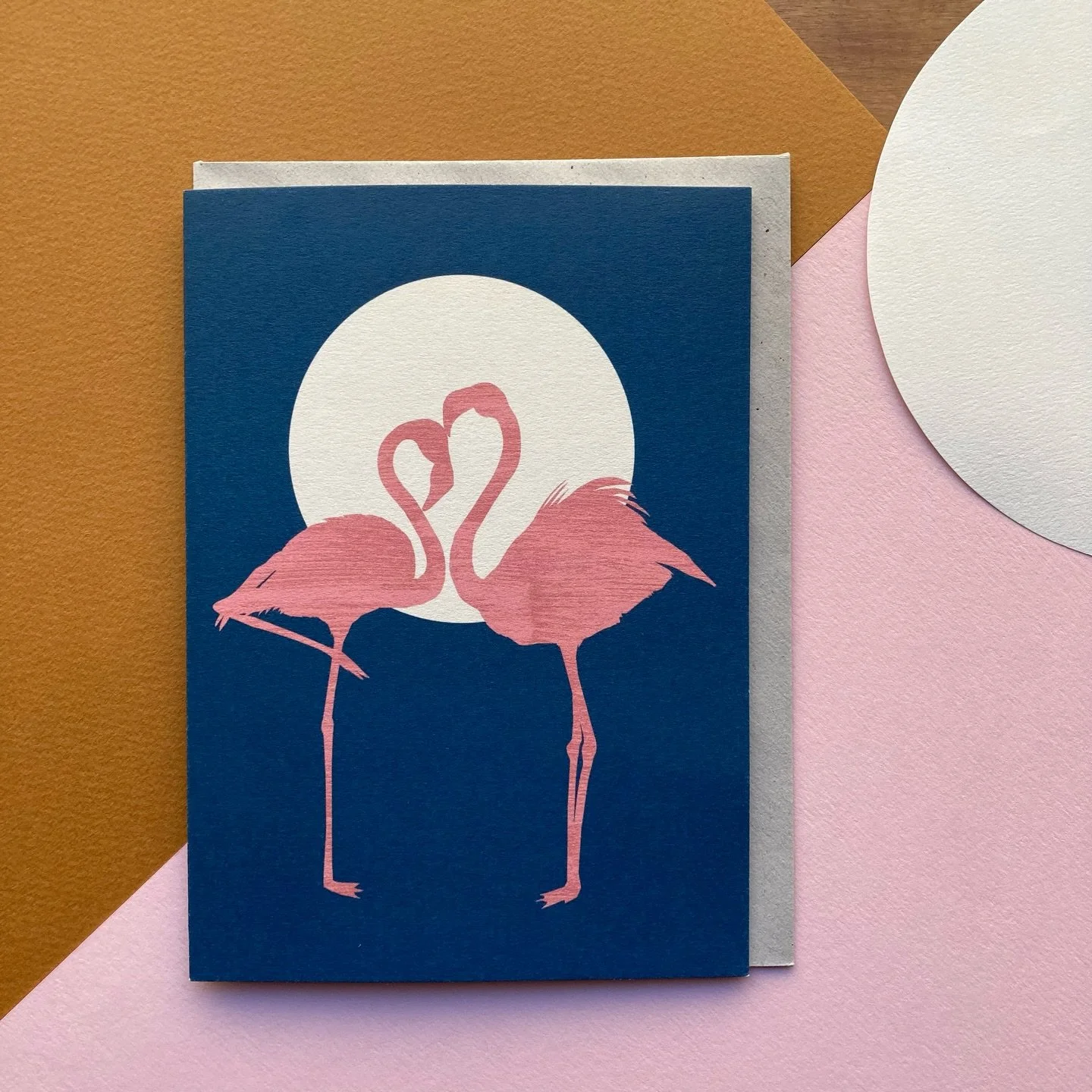 Lovely pairs for a lovely pair? 💙

Luxury cards and matching envelopes now reduced from &pound;3.48

to &pound;2.50 each ✨