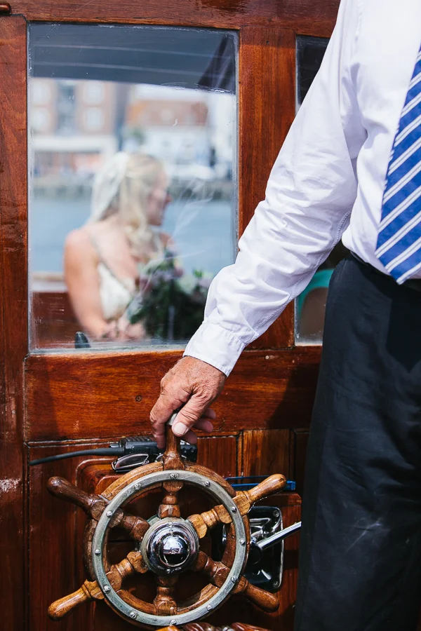 Poole+harbour+dorset+wedding+Photographers+026.jpg