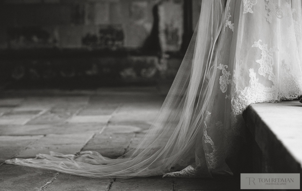 Veil+photo+from+wedding+at+Canterbury+Cathedral.jpeg