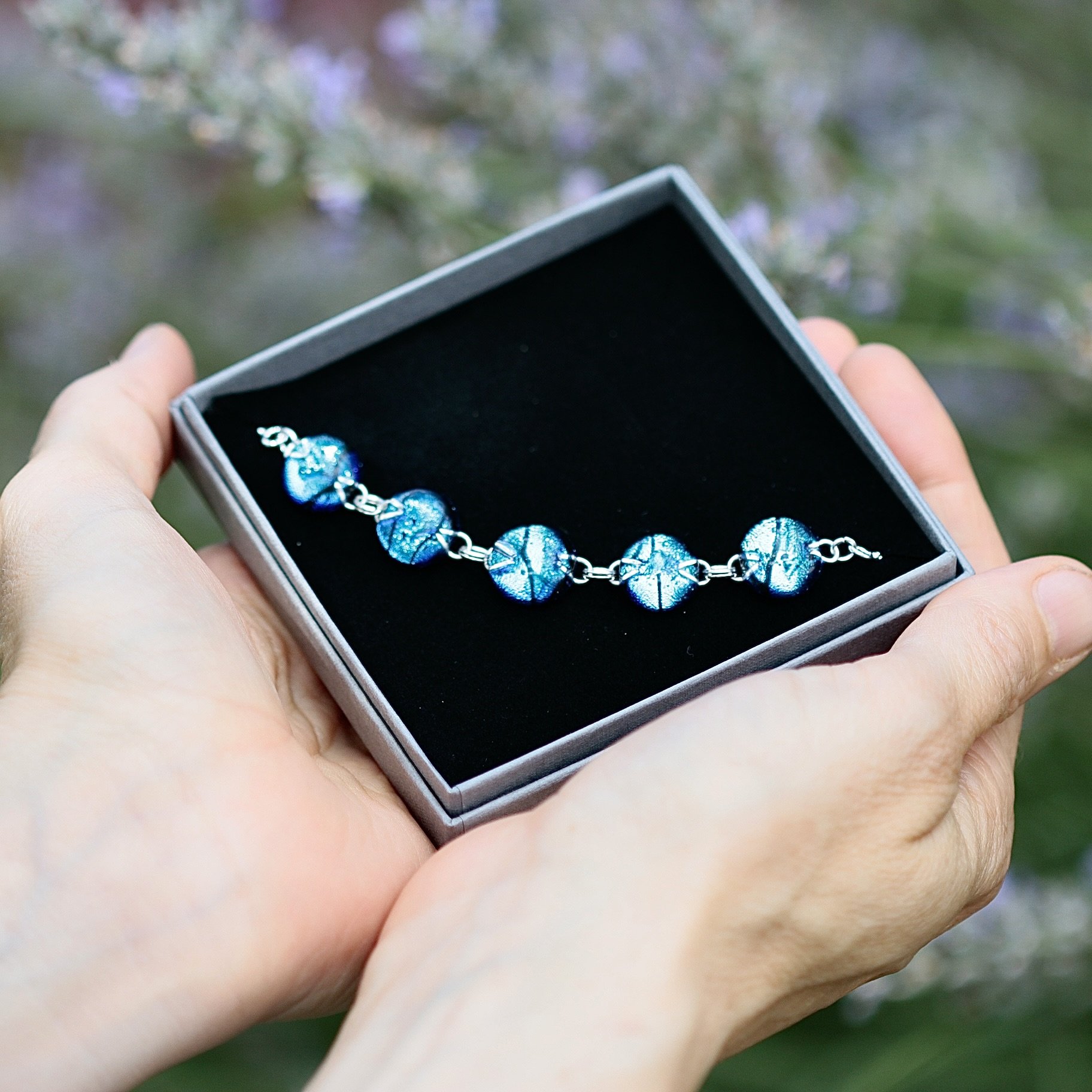 Sea Glass Bracelet in Cobalt – Beachdashery® Jewelry