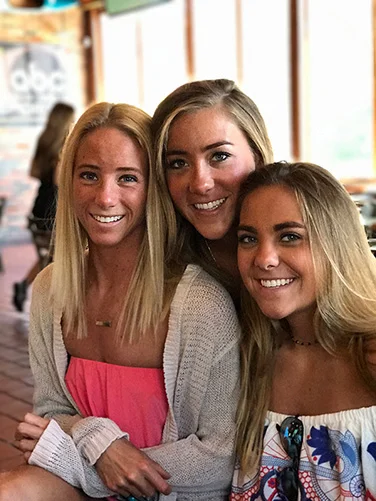 bio-abby-crimmins-family.jpg