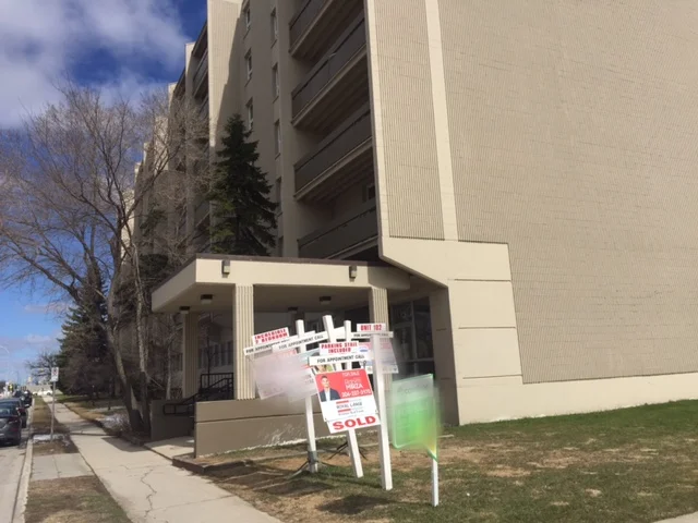 Sold on Grant Avenue