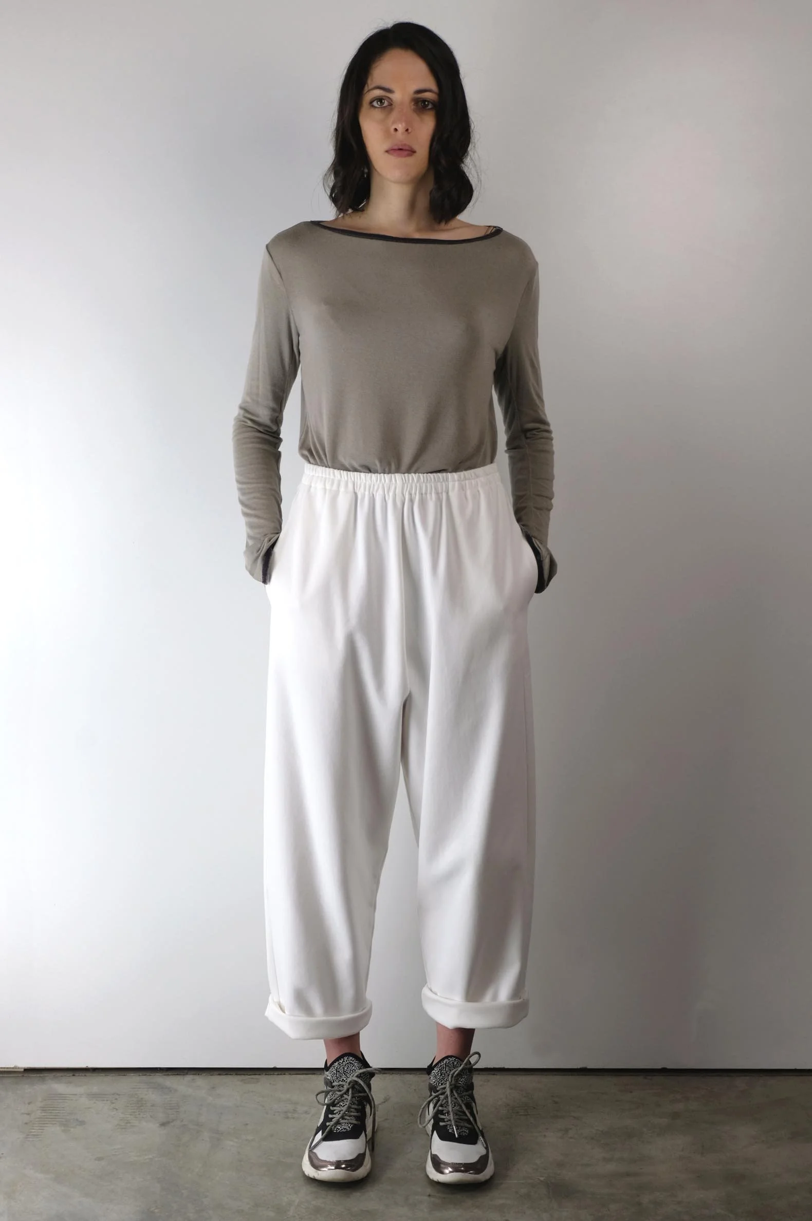 AI20-BLU1-06-B-blusa-jersey-modal-lana-grigia.jpg
