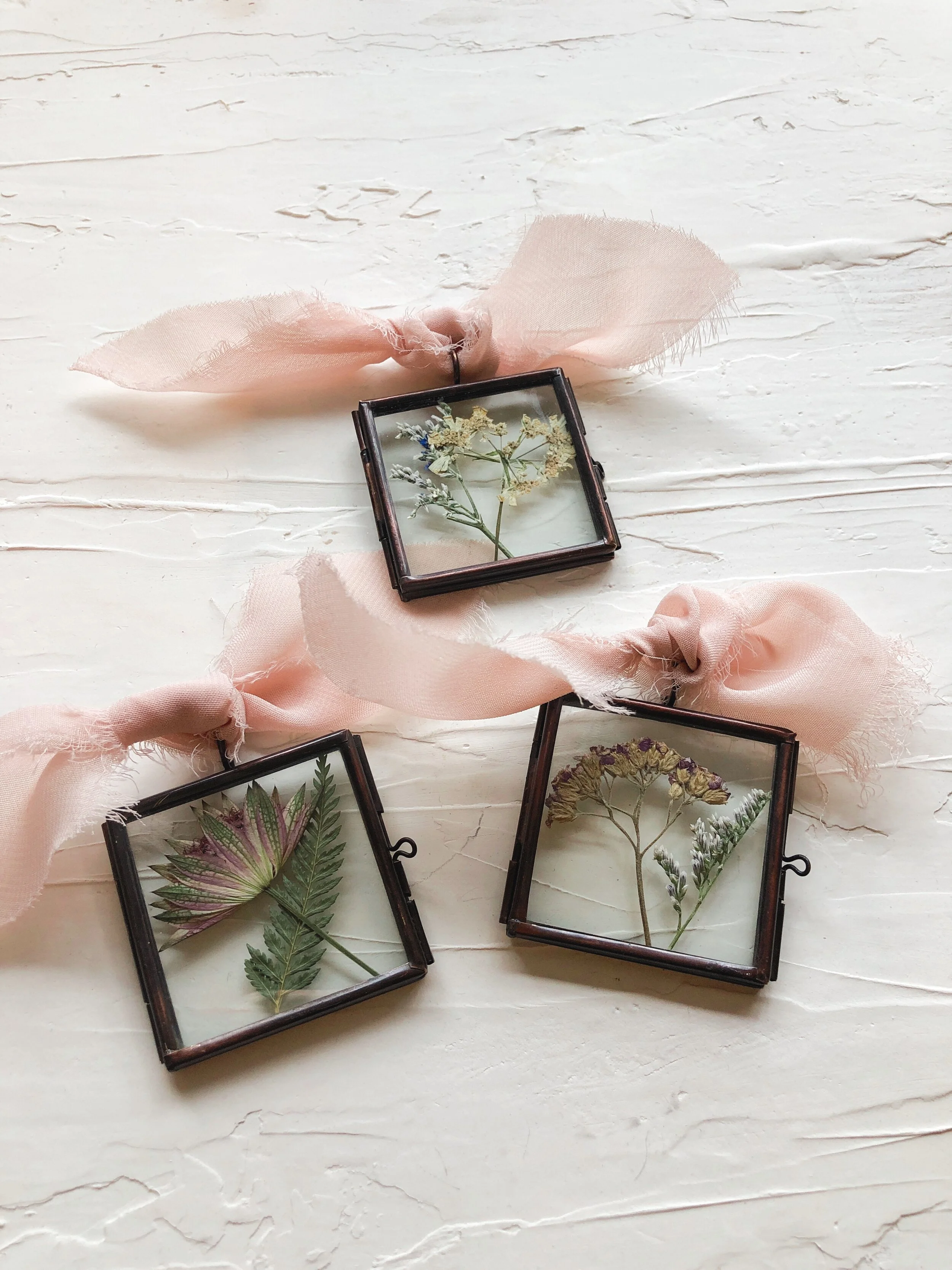 8BB72B84-8F8A-4AE6-84E8-4FD82866FC65