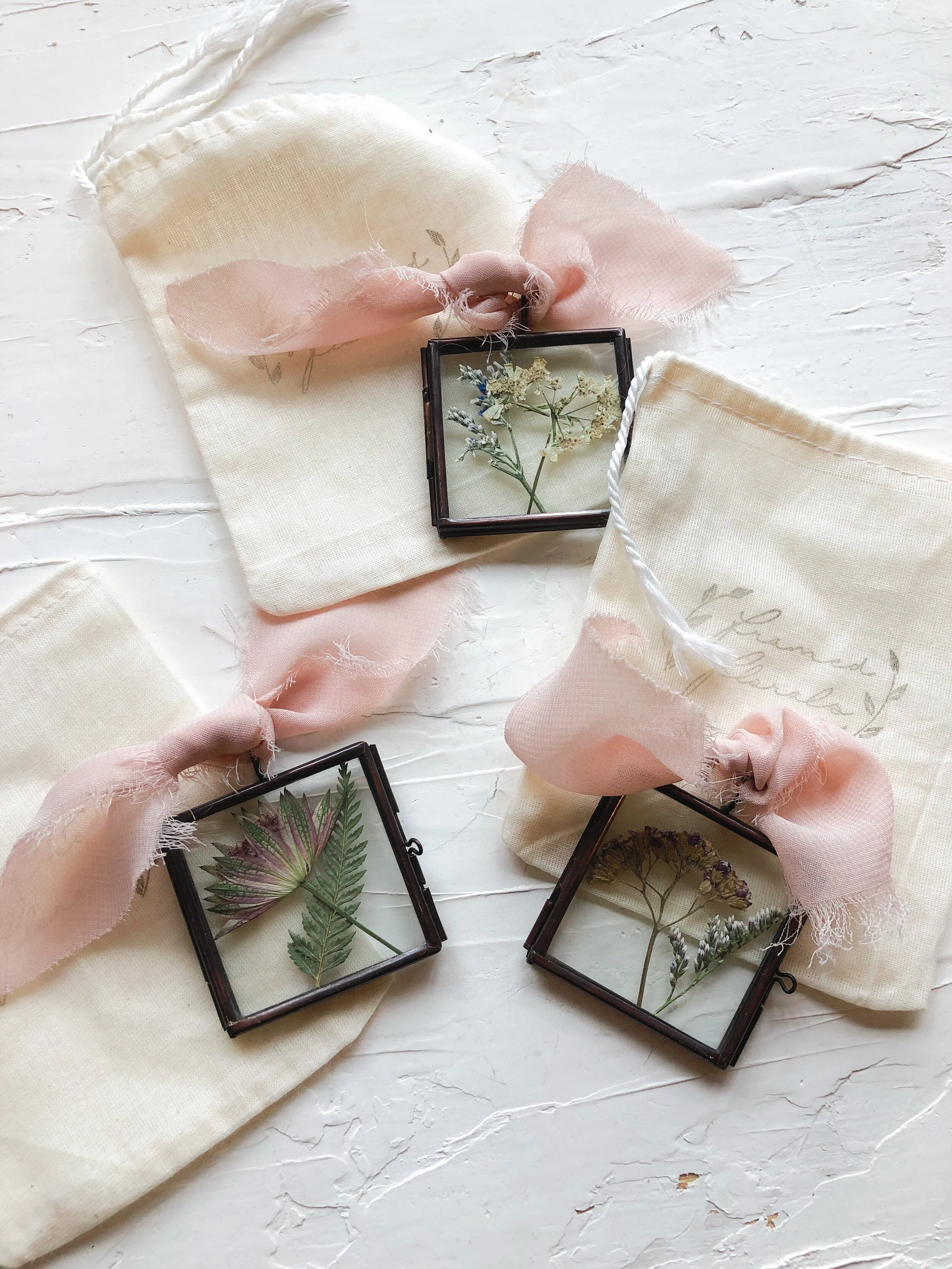 6C5A3906-E317-496A-915A-985BB3FBEB4F