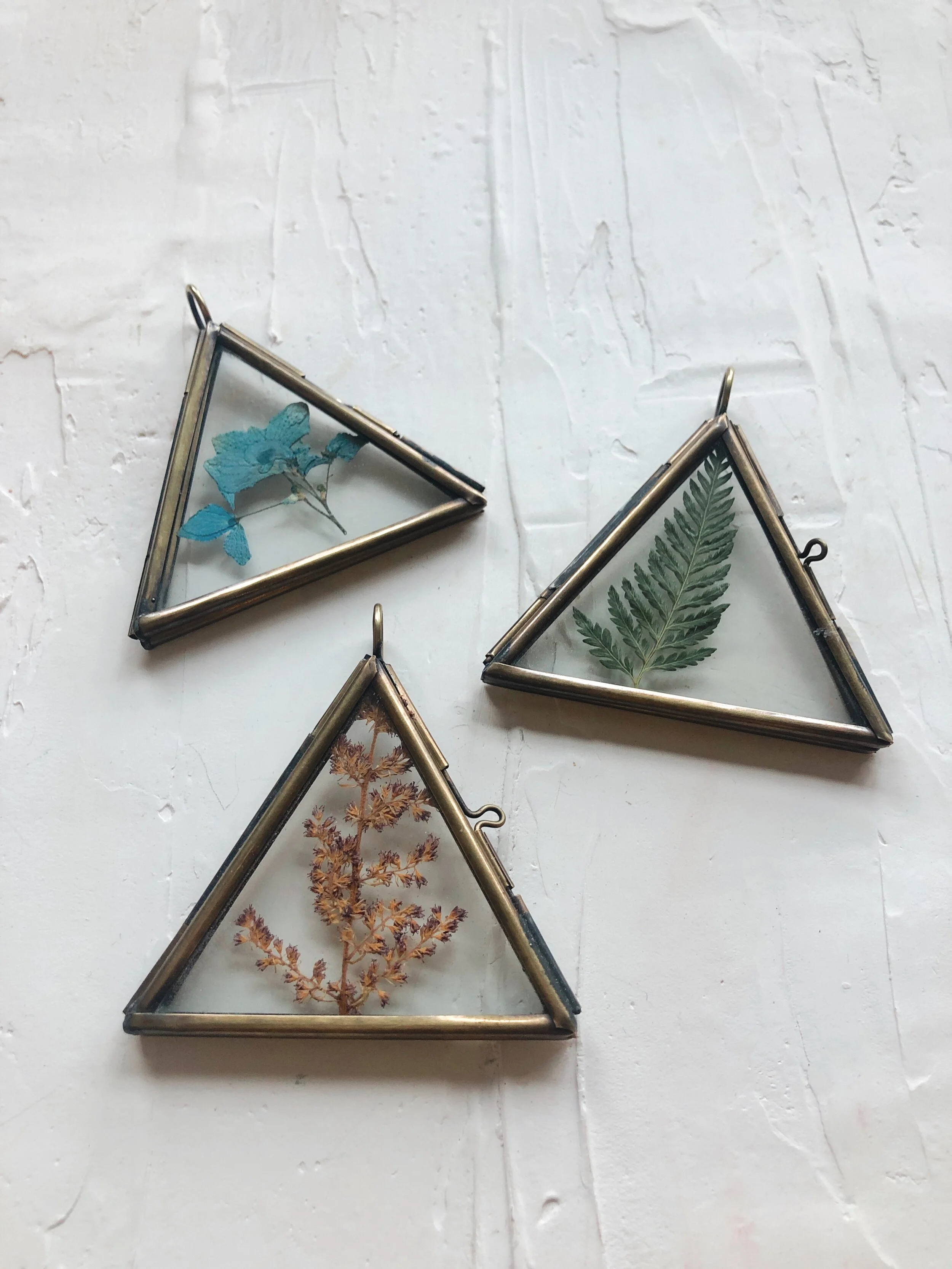 D607EB16-1937-47F8-BEC5-FF60310D1F7E