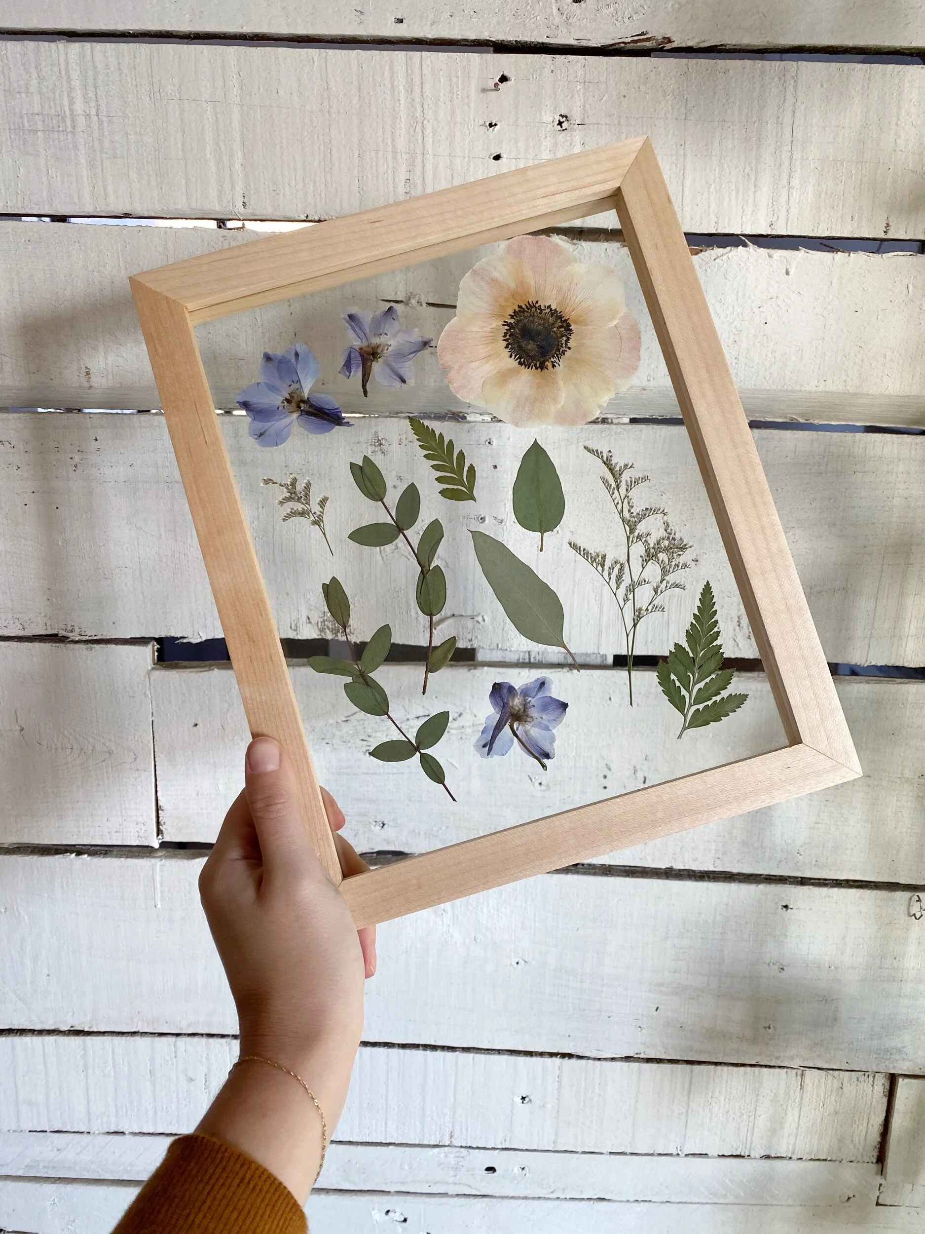 E974B77F-10DE-479D-B66C-206A0AA97CD1