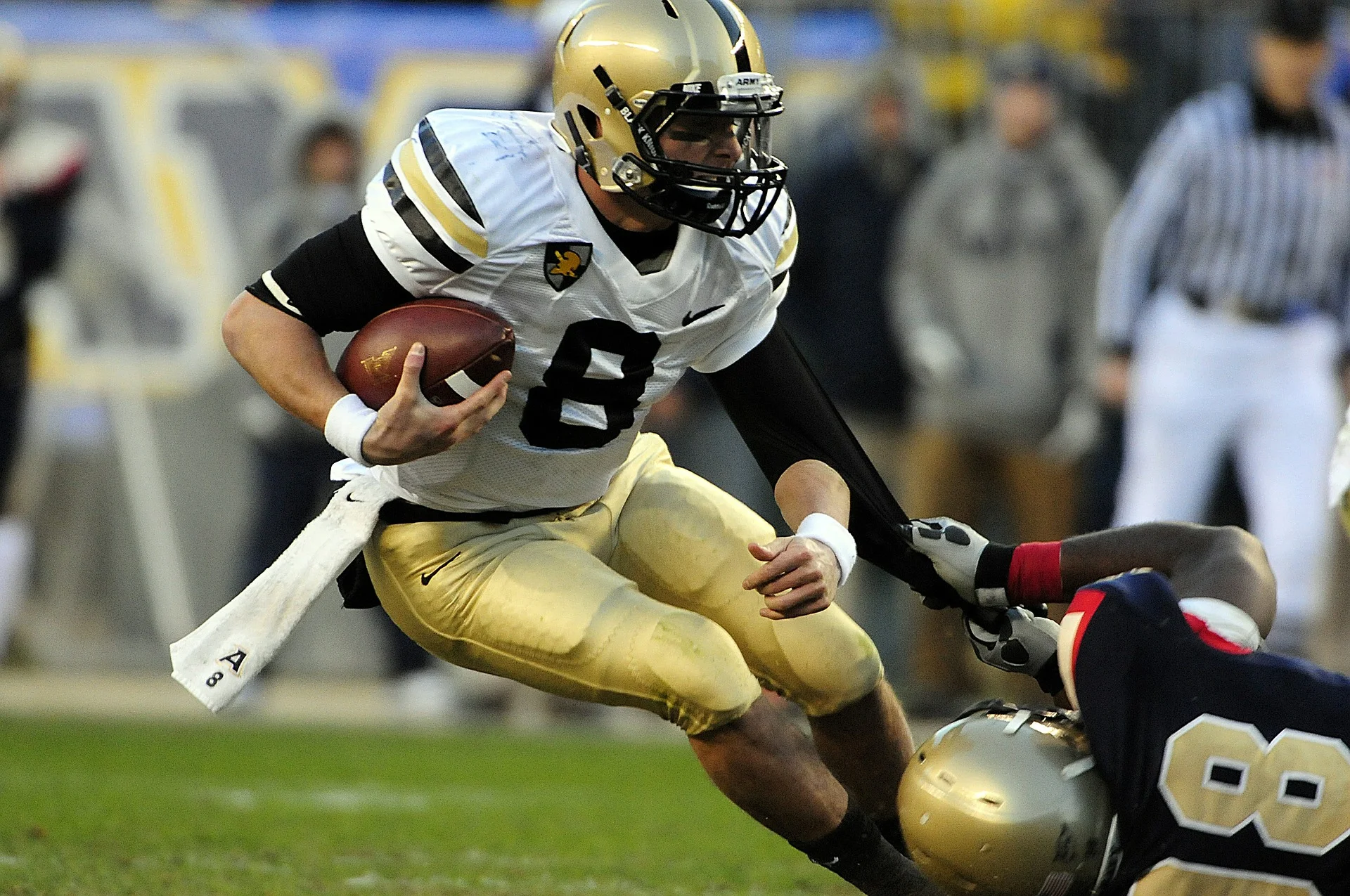 football-560467_1920.jpg