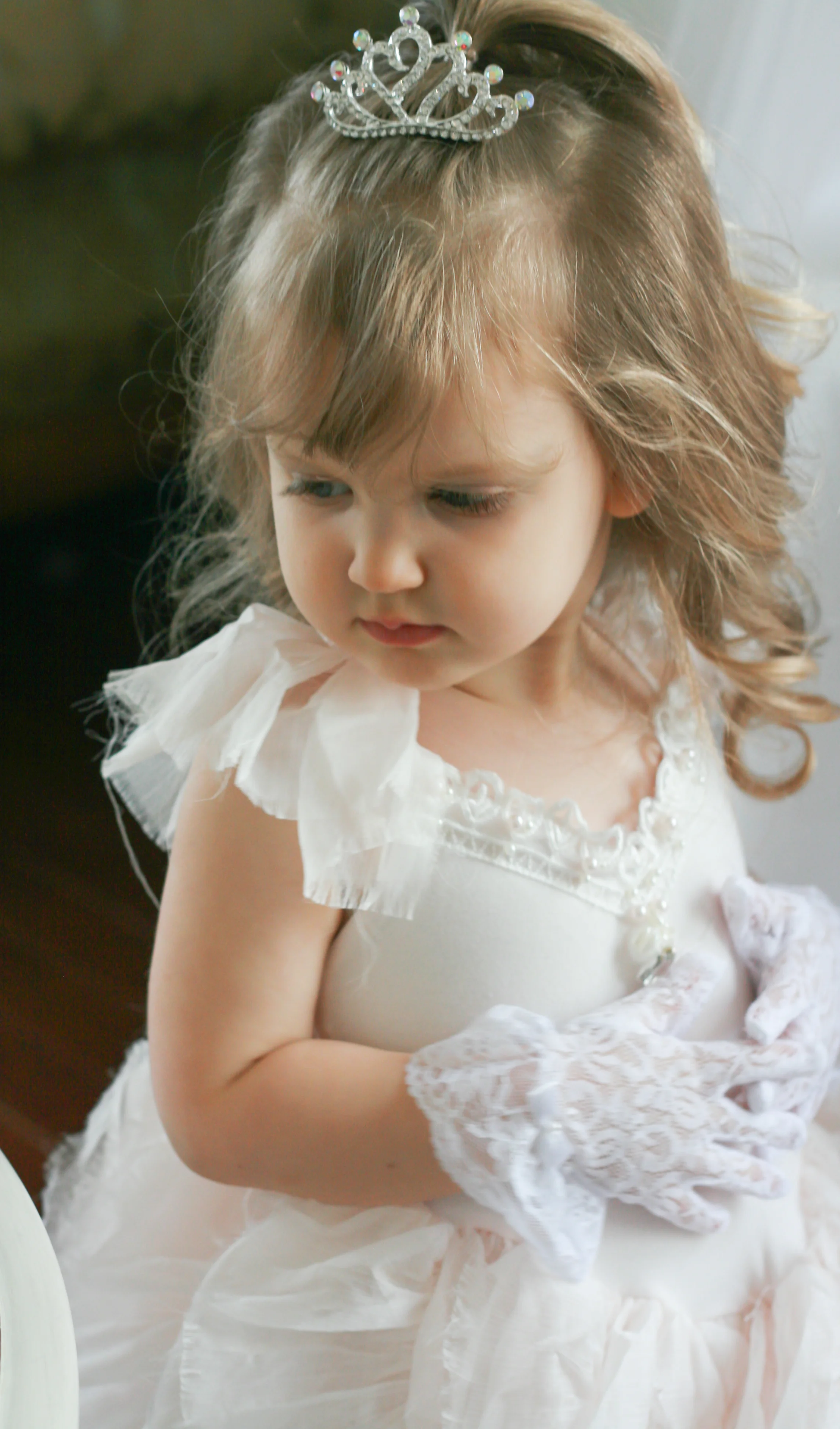 Heidi looking serious (she's not) before the party, in her princess gown and gloves. We literally rolled out the red carpet for the guests -- our first all-girl party! The guests dressed as princesses too. It was adorable!