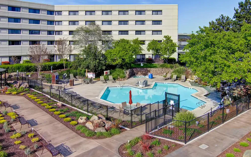 Doubletree by Hilton-Pleasanton.jpg