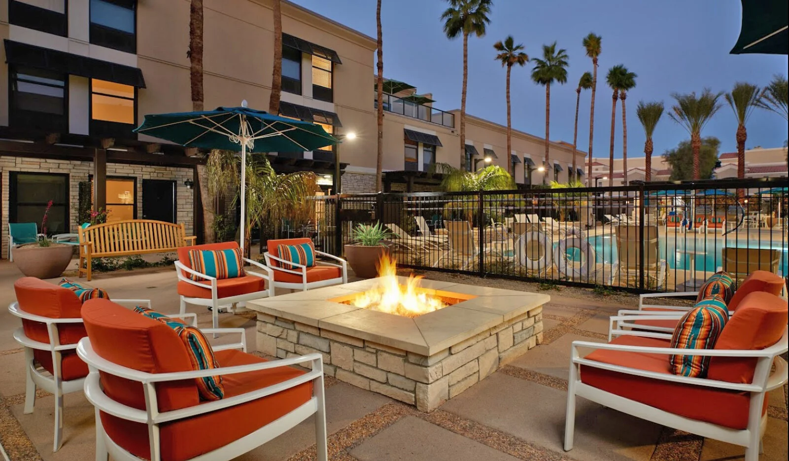 Hampton Inn & Suites - Scottsdale, AZ