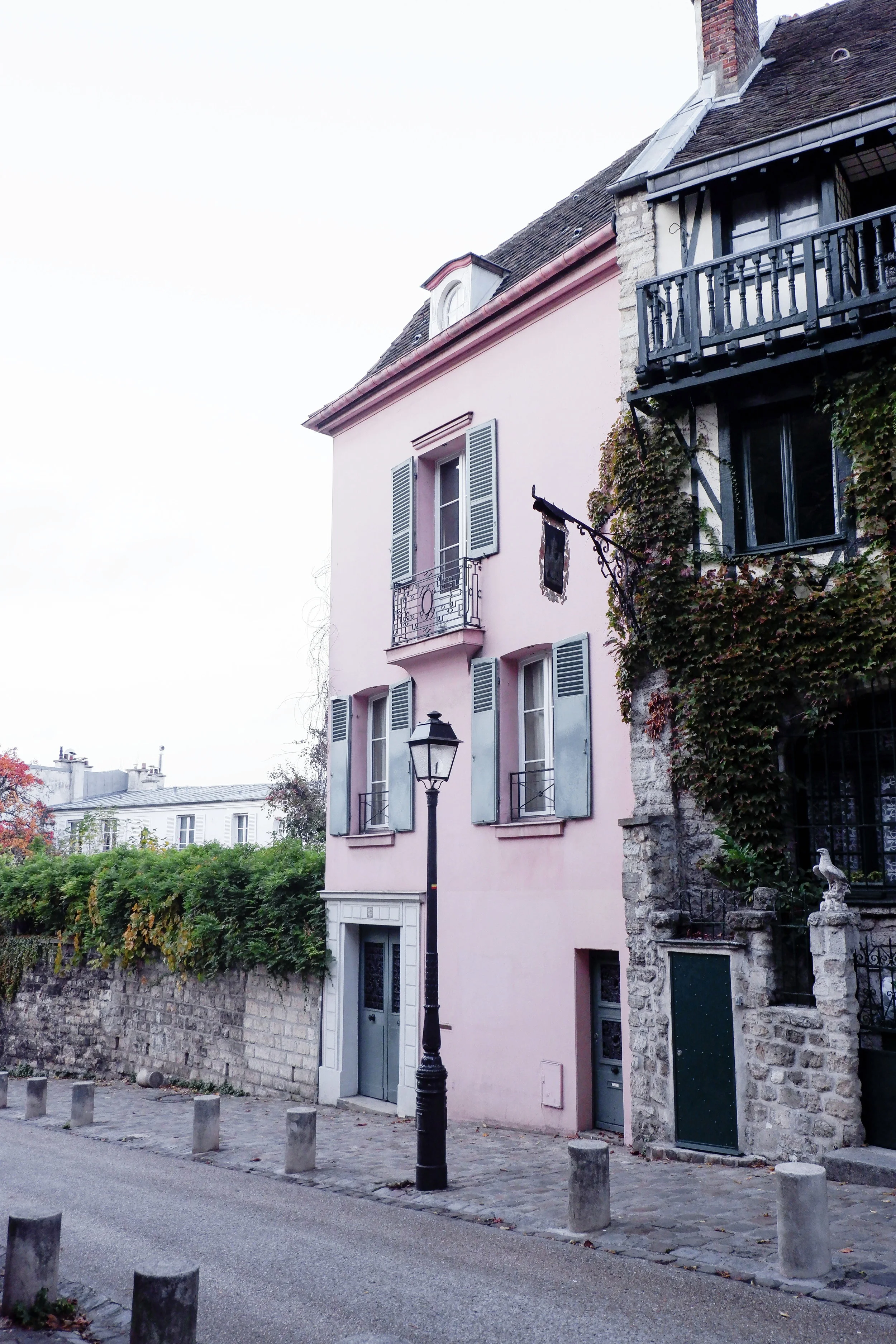 SOMETHINGOFNOTHING_PARISDUSK
