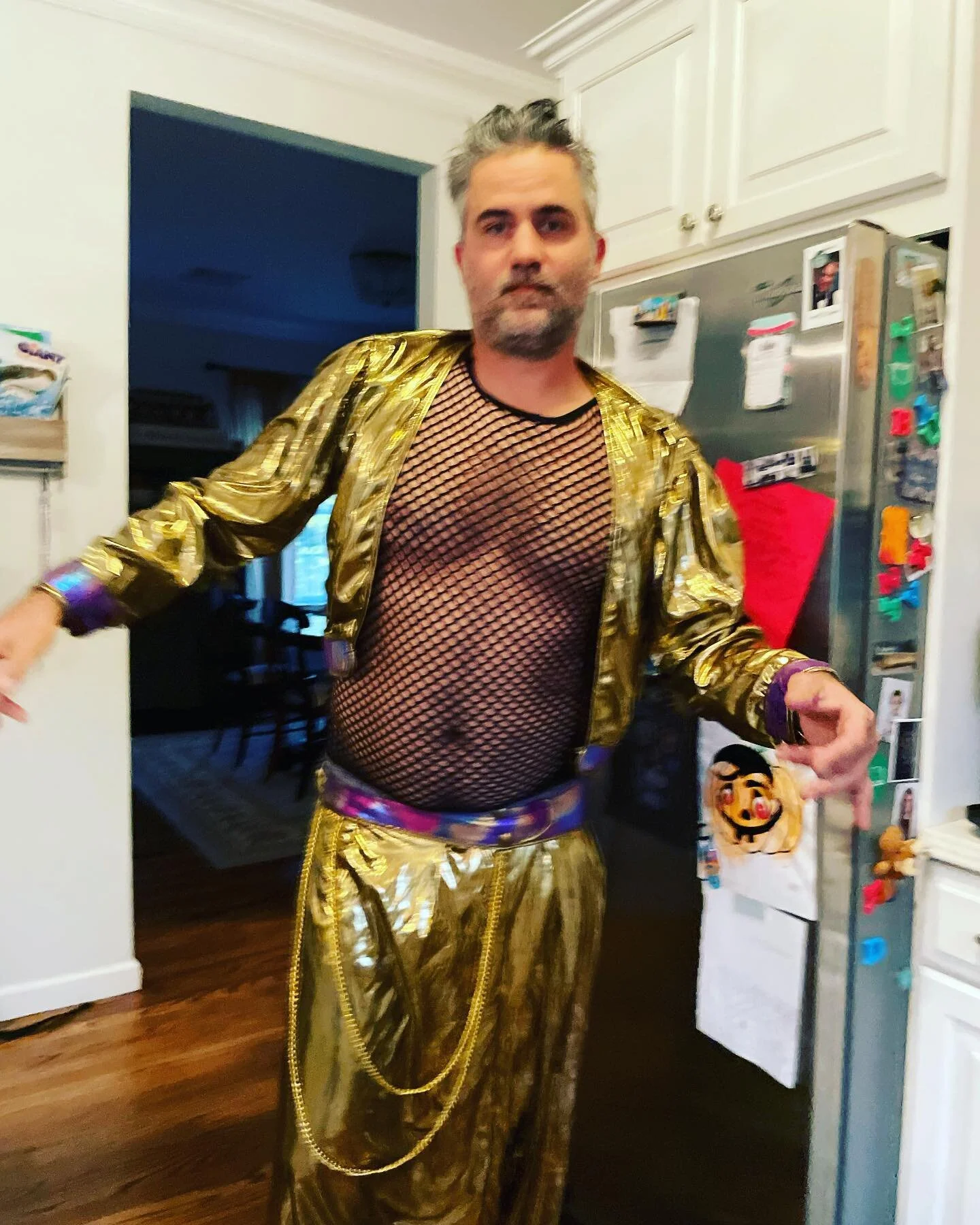 Busted this majestic costume out from 20 years ago but for some odd reason my kids don't want me to come trick and treat with them lol  Happy Halloween  #dadstuff #embarassing #kids #trickortreat #stillgotit