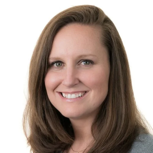 Cara Lindell.jpg
