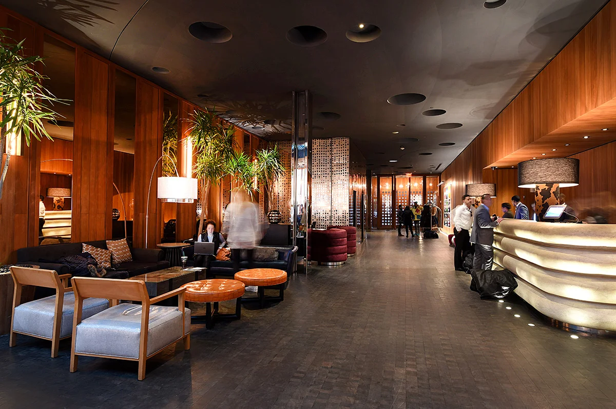 Dream_Hotel_06.jpg