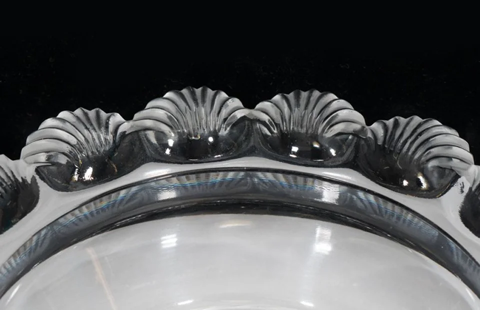 LaliqueGlassShellBowl4.jpg