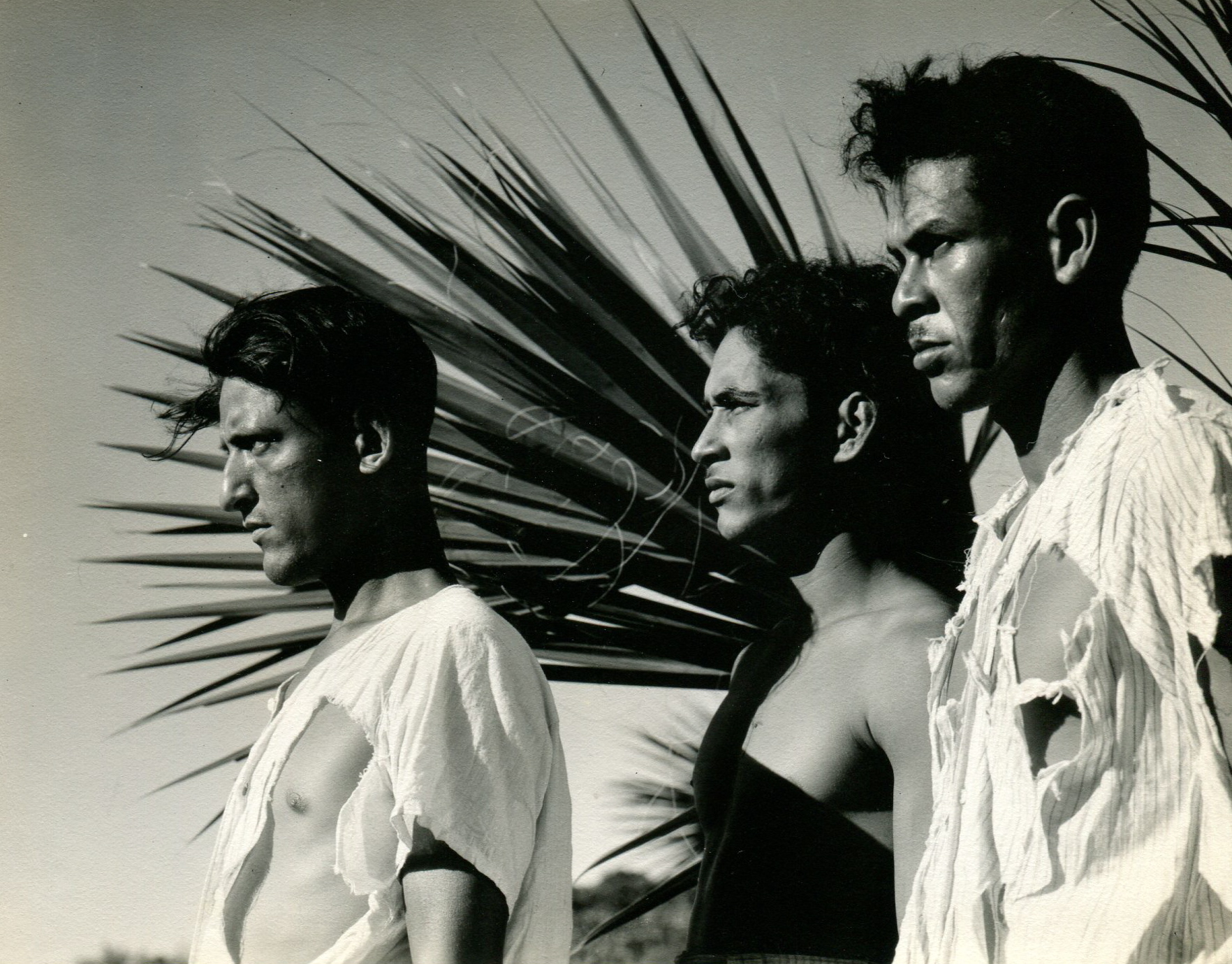 About the project Horowitz writes: "Silvestre Revueltas – a master Mexican composer whose time will come – composed one of the greatest of all film scores for one of the most beautifully photographed films ever made. The 1935 movie in question is Redes (Nets), an iconic product of the Mexican Revolution. The cinematographer was Paul Strand, the most famous American name in the history of photography as an artform; the director was Fred Zinnemann, en route to Hollywood. There are three reasons why this film is not better-known. The first is that it is Mexican. The second is that there existed no decent print until Redes was restored by Martin Scorsese’s World Cinema Foundation. The third is that the soundtrack is execrable. Only with this new Naxos release, with a fresh recording of Revueltas’ galvanizing score, can the full impact of Redes be realized."