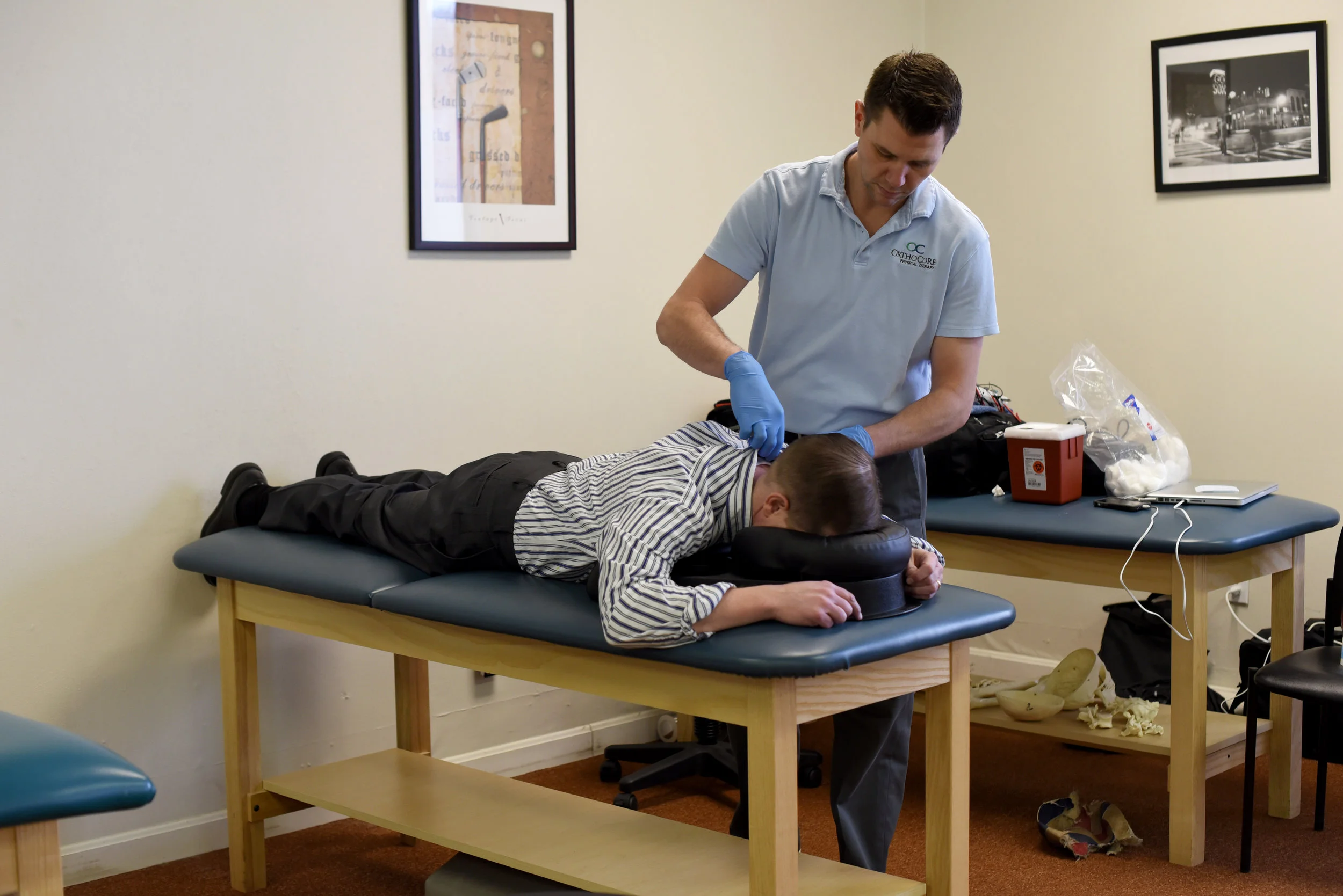 By hitting trigger points, functional dry needling can help relieve chronic pain.