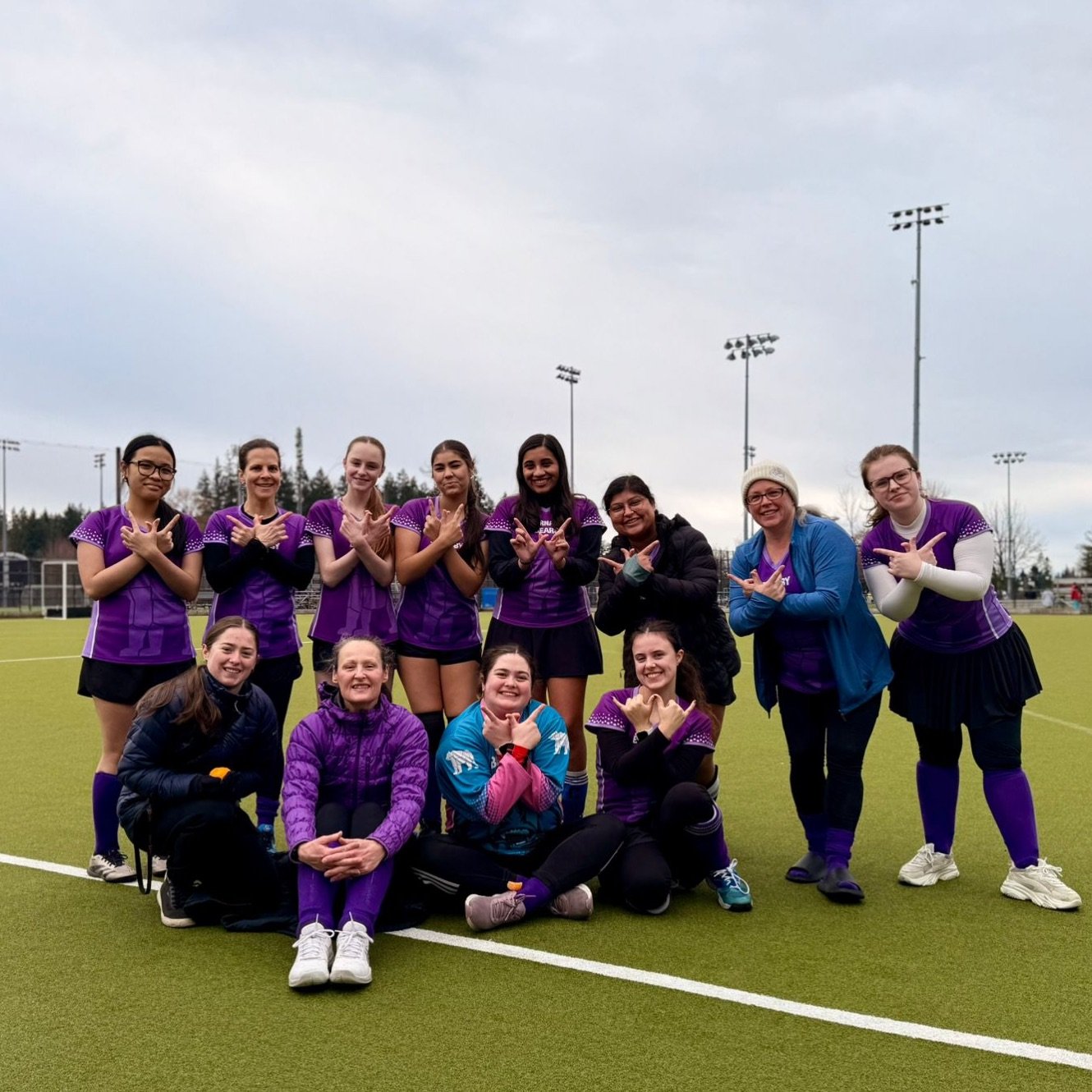 Amazing 2-0 win by our bears today! Well done ladies 💜

#fieldhockey #womensports #burnaby 
@vwfha_1