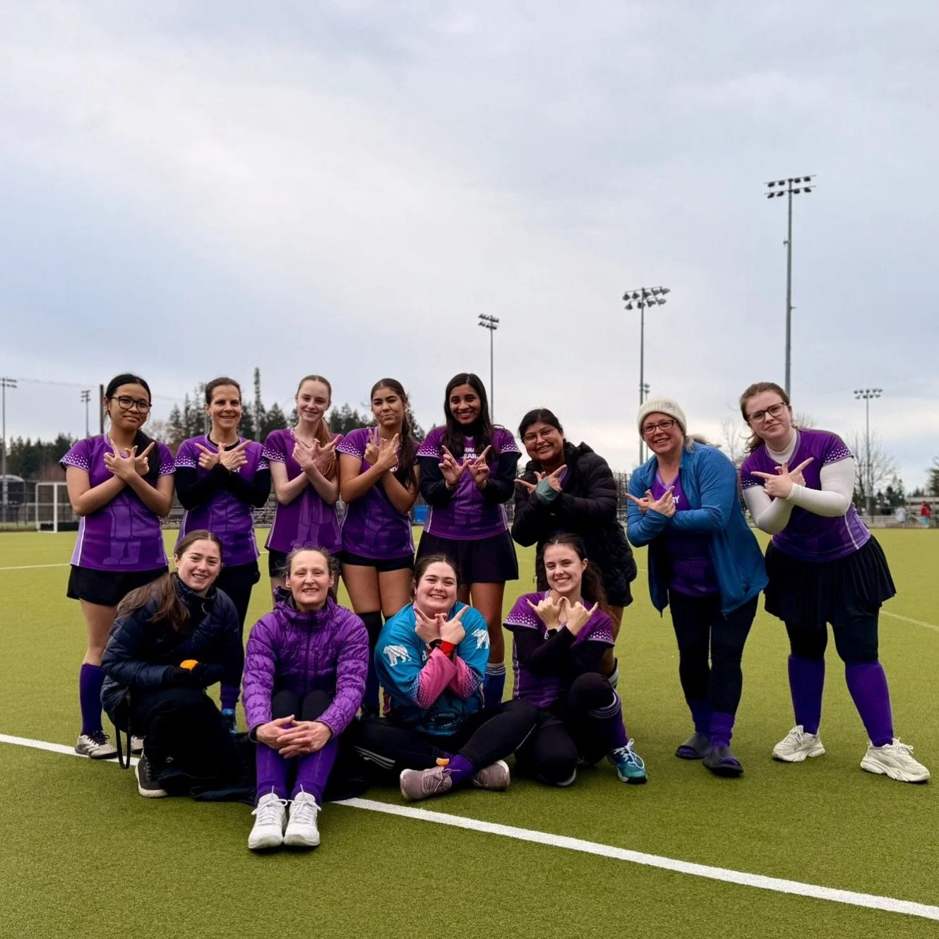 Amazing 2-0 win by our bears today! Well done ladies 💜

#fieldhockey #womensports #burnaby 
@vwfha_1
