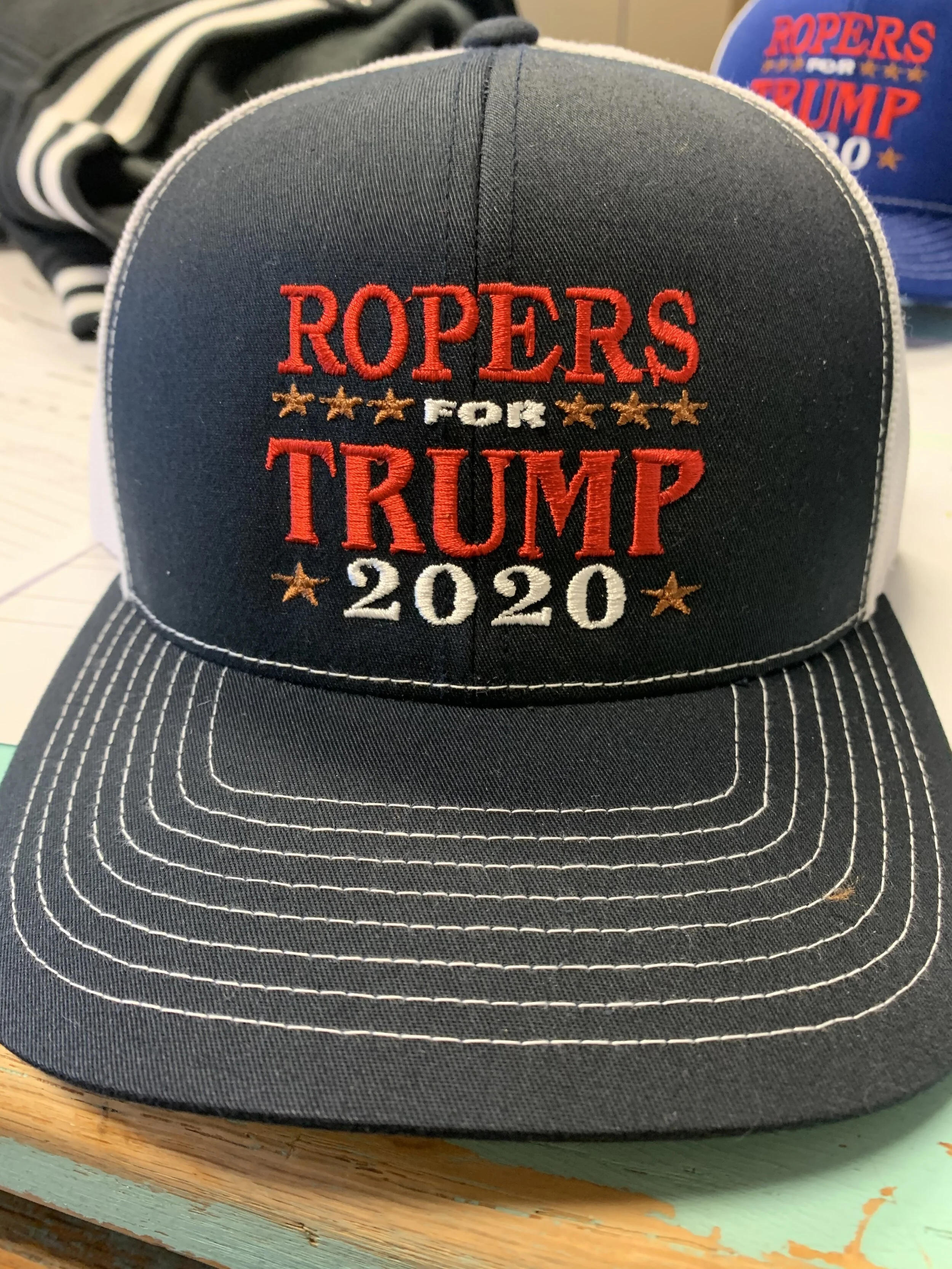 trump caps