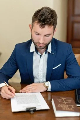 Business Legal Adviser | ProductiveandFree