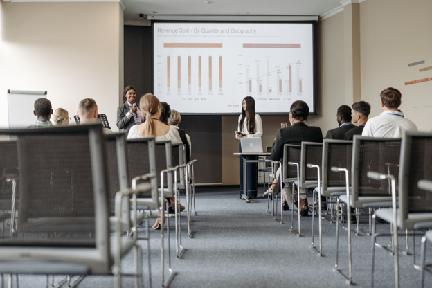 Effective Employee Training | ProductiveandFree