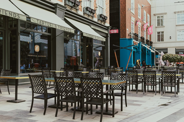 Restaurant Patio | ProductiveandFree