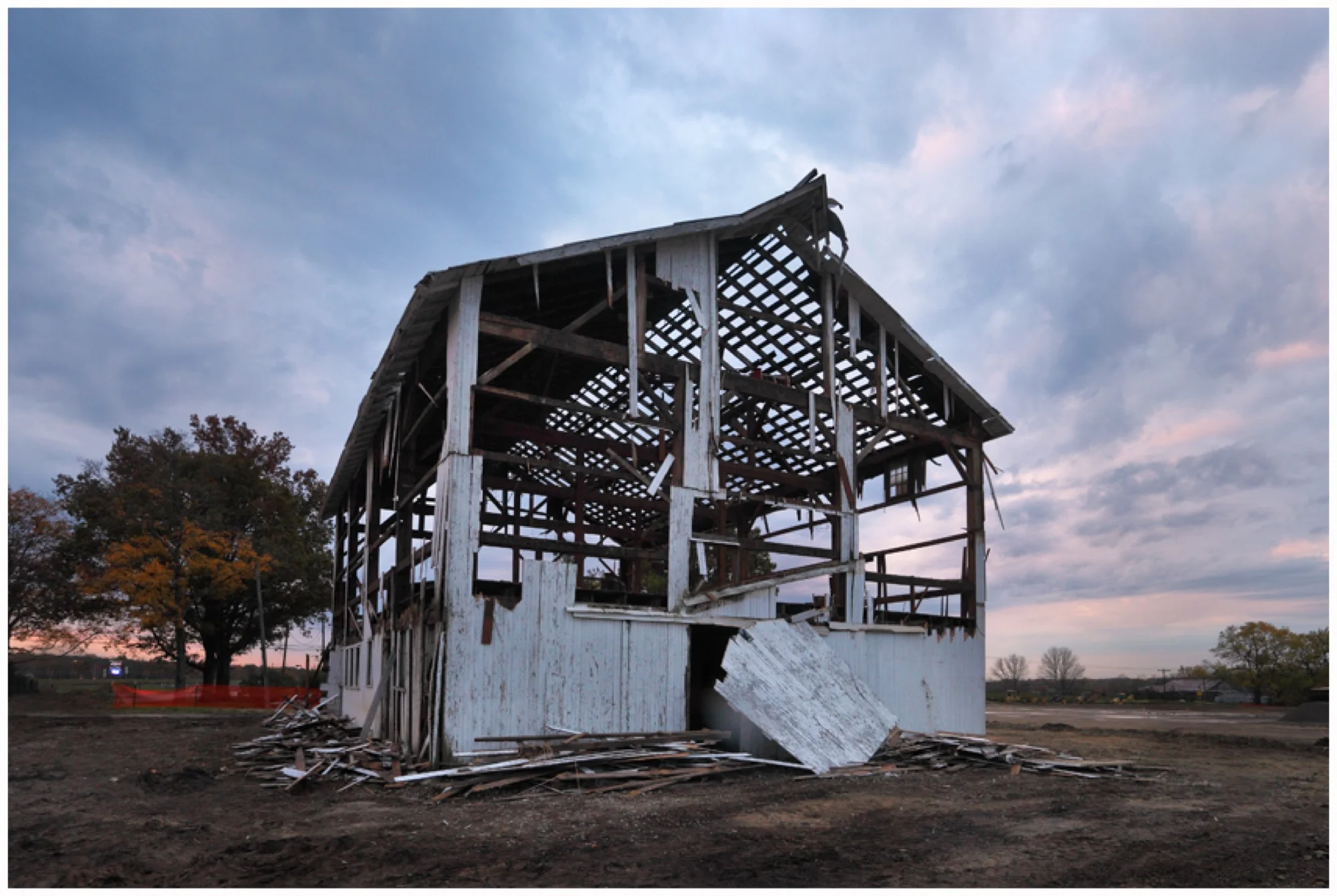 Columbus Zoo Barn Exterior Low.jpg