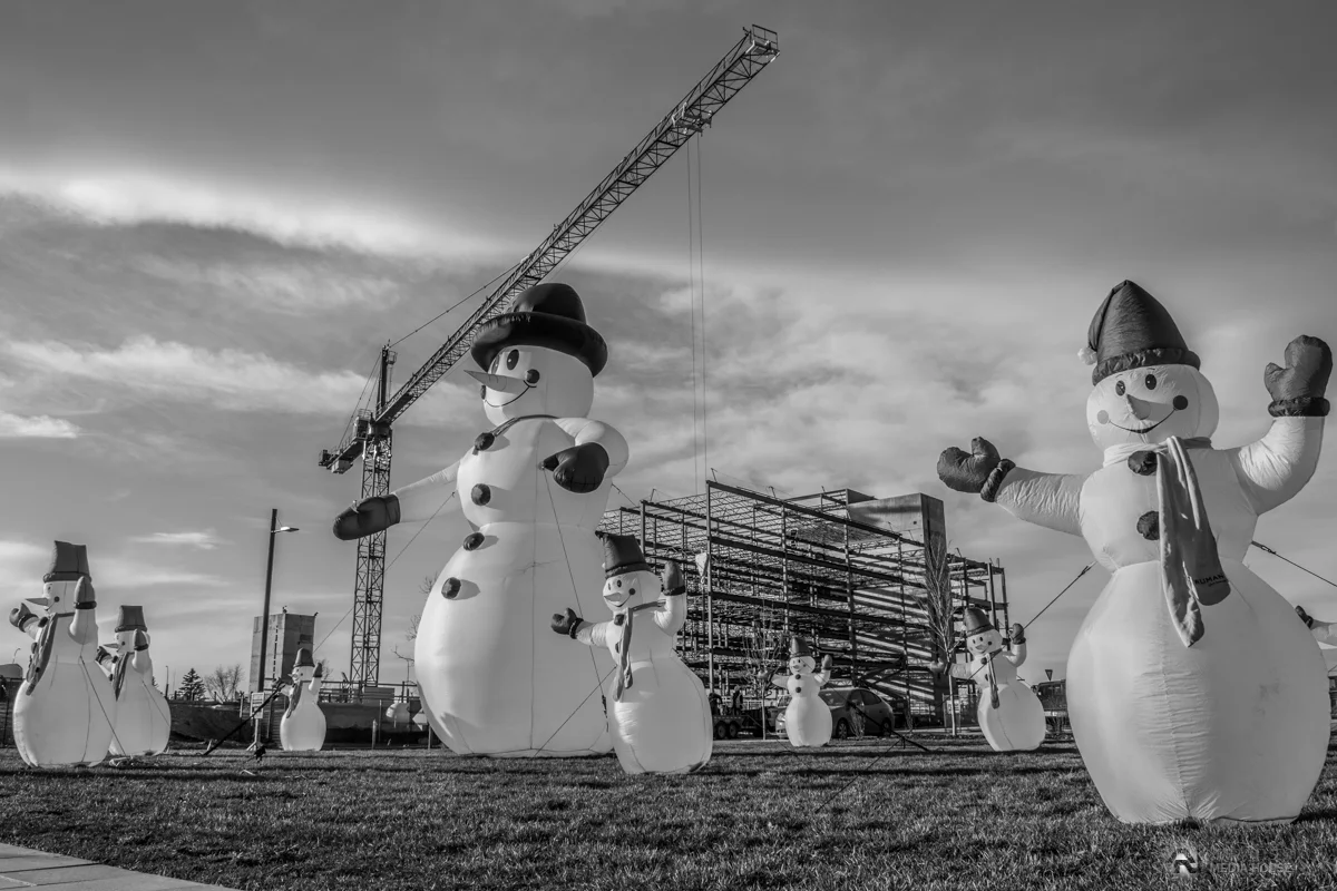 Building Snowmen.jpg