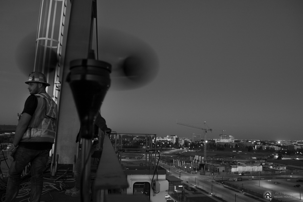 Tower Crane Anemometer.jpg