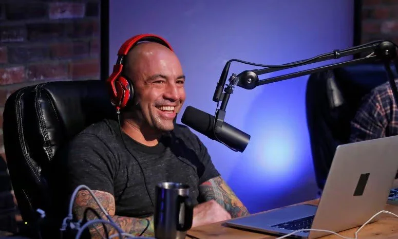 joe rogan.jpg
