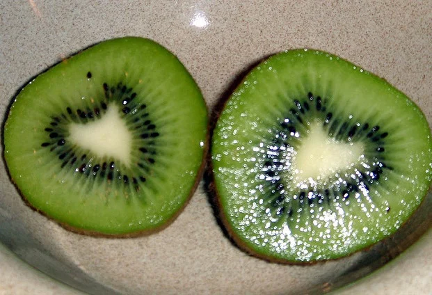 kiwi-heart.jpg