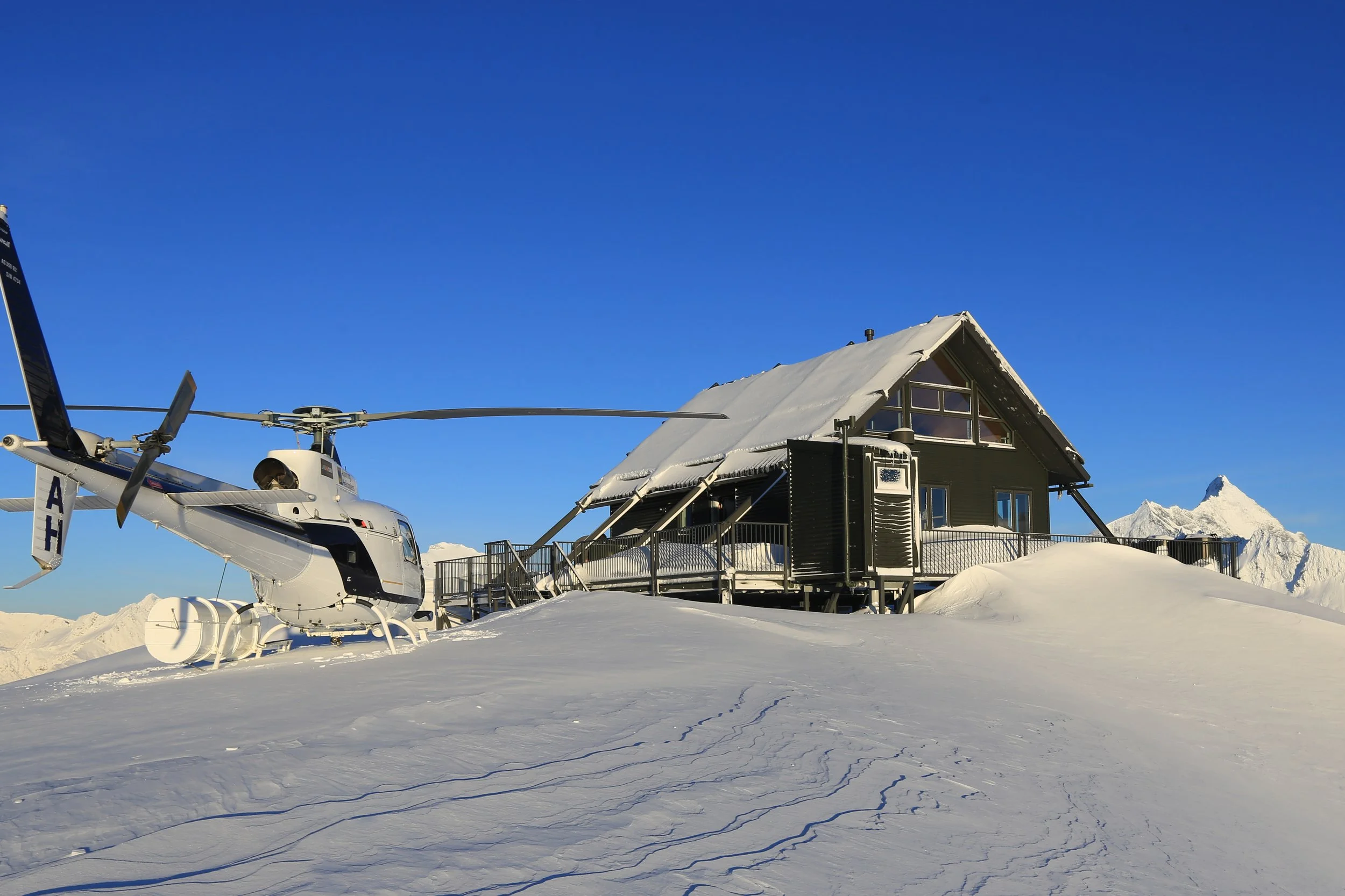 newzeal-wharekea-winter 4.JPG