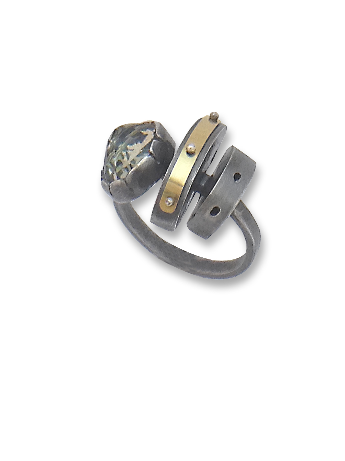 green amethyst ring angle.jpg