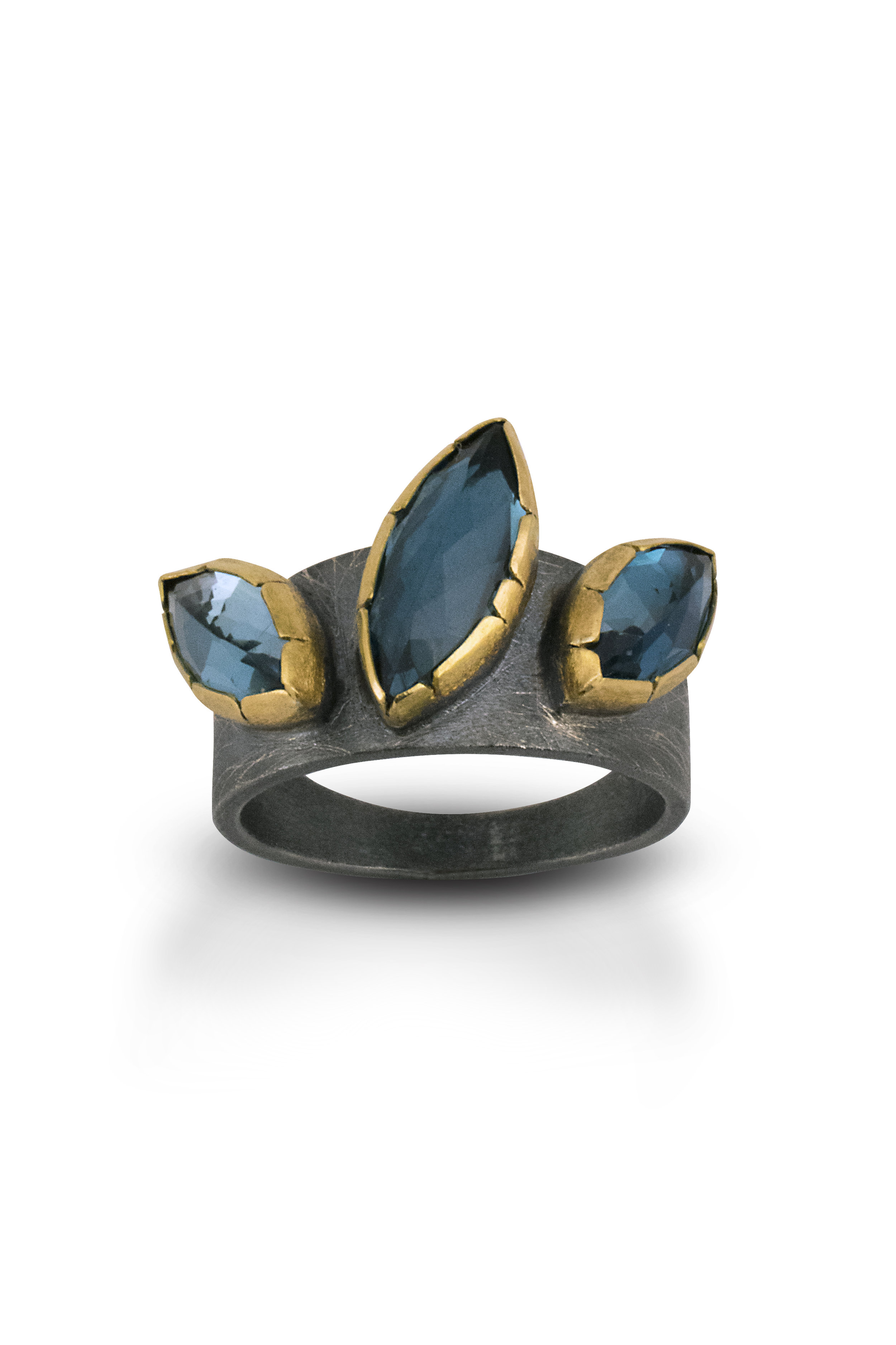 three_topaz_ellipse_ring.jpg
