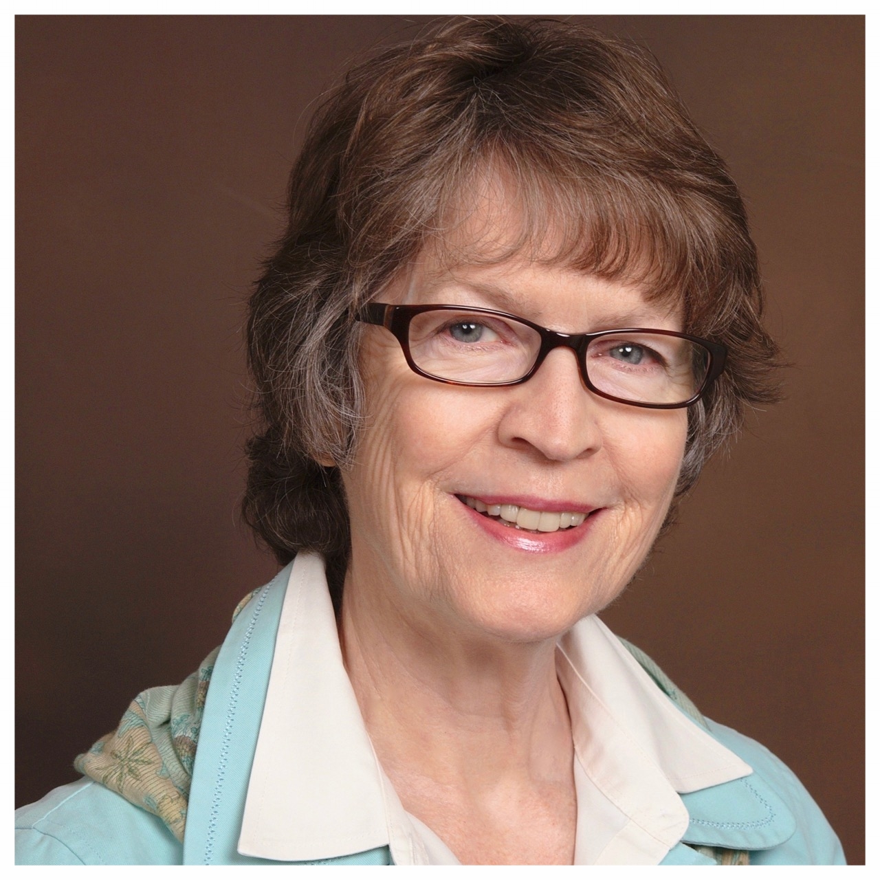 Sandy Fry Headshot copy.jpeg