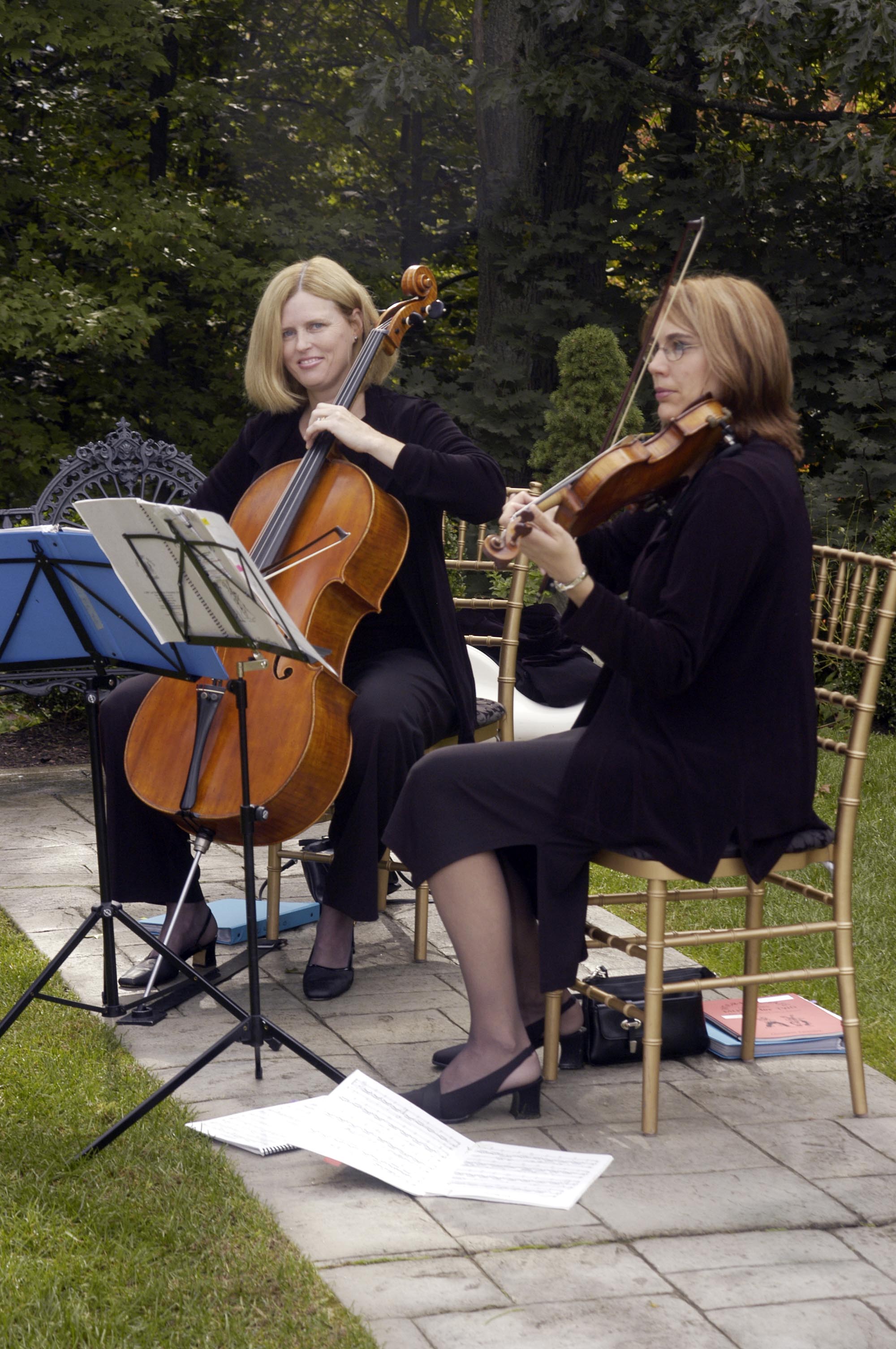 Cello & Violin Duo at the Fox Hill Inn in Brookfield CT