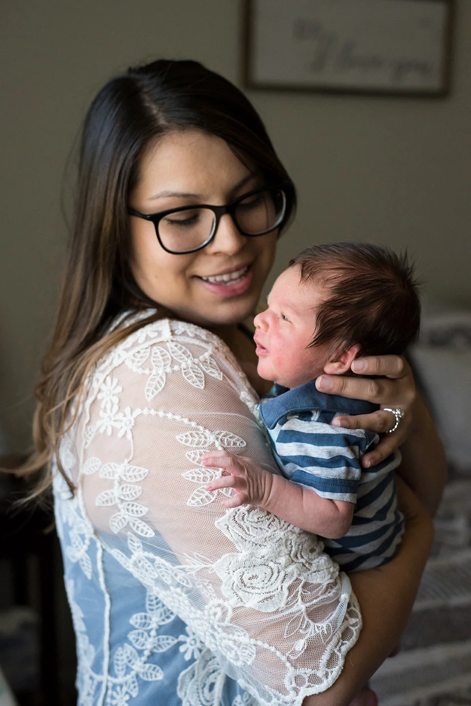 at home lifestyle session with baby vancouver washington