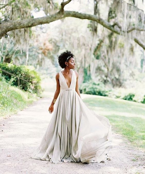 20 Fine Art Wedding Dresses For Stylish Brides — PACIFIC ENGAGEMENTS