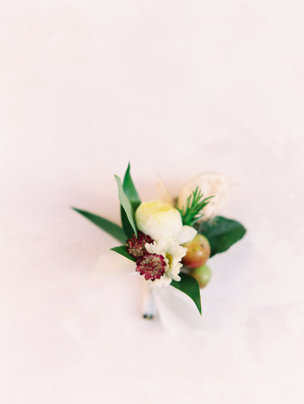 hall-at-fauntleroy-wedding-pacific-engagements-from-the-ground-up-floral
