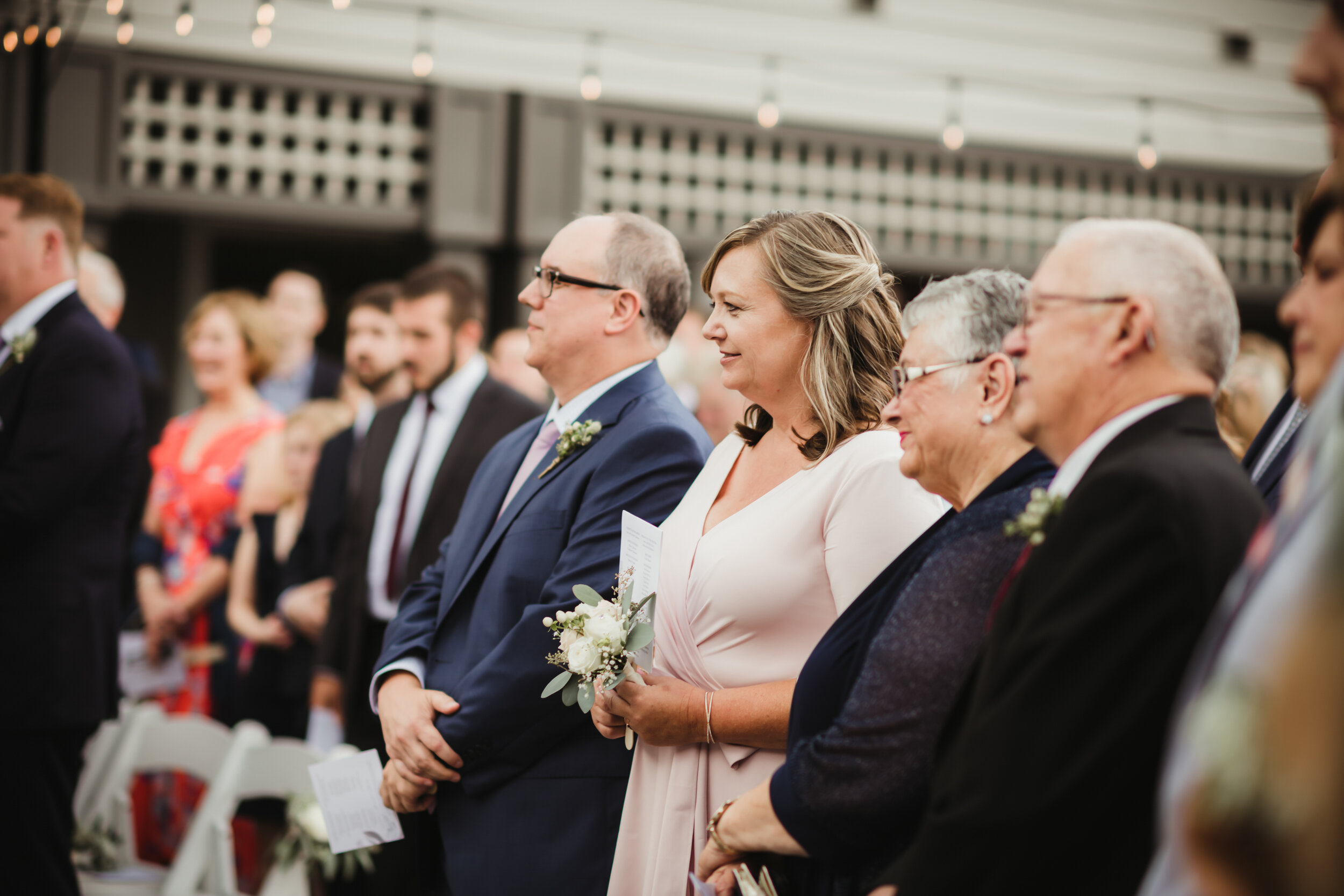 columbia-winery-wedding-ceremony-pictures-candid-pacific-engagements