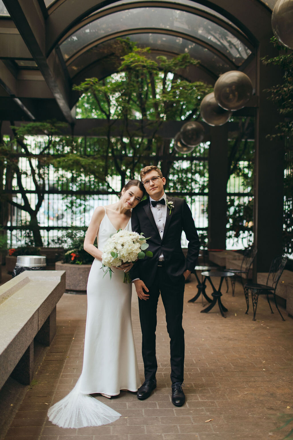 pacific-engagements-ups-waterfall-garden-park-seattle-wedding-bride-and-groom